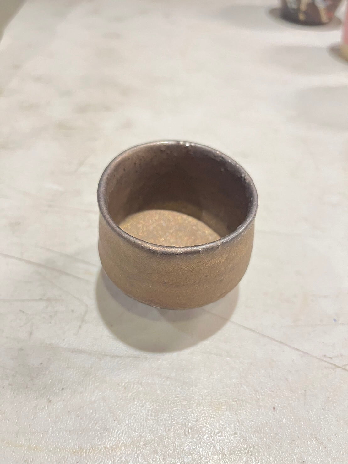 sake cup (wasabi gold)