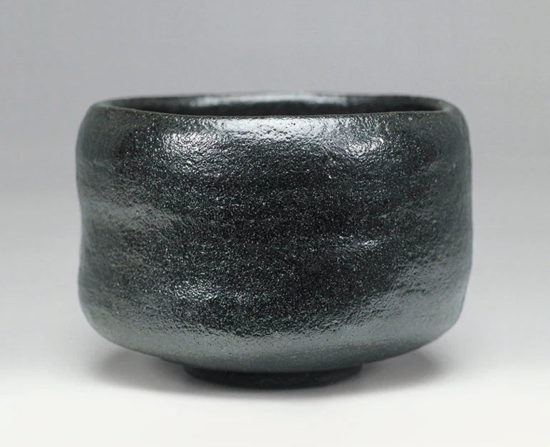 A reproduction of Chojiro "Shunkan" - Kuroraku tea bowl (Yoshimura Rakunyu)