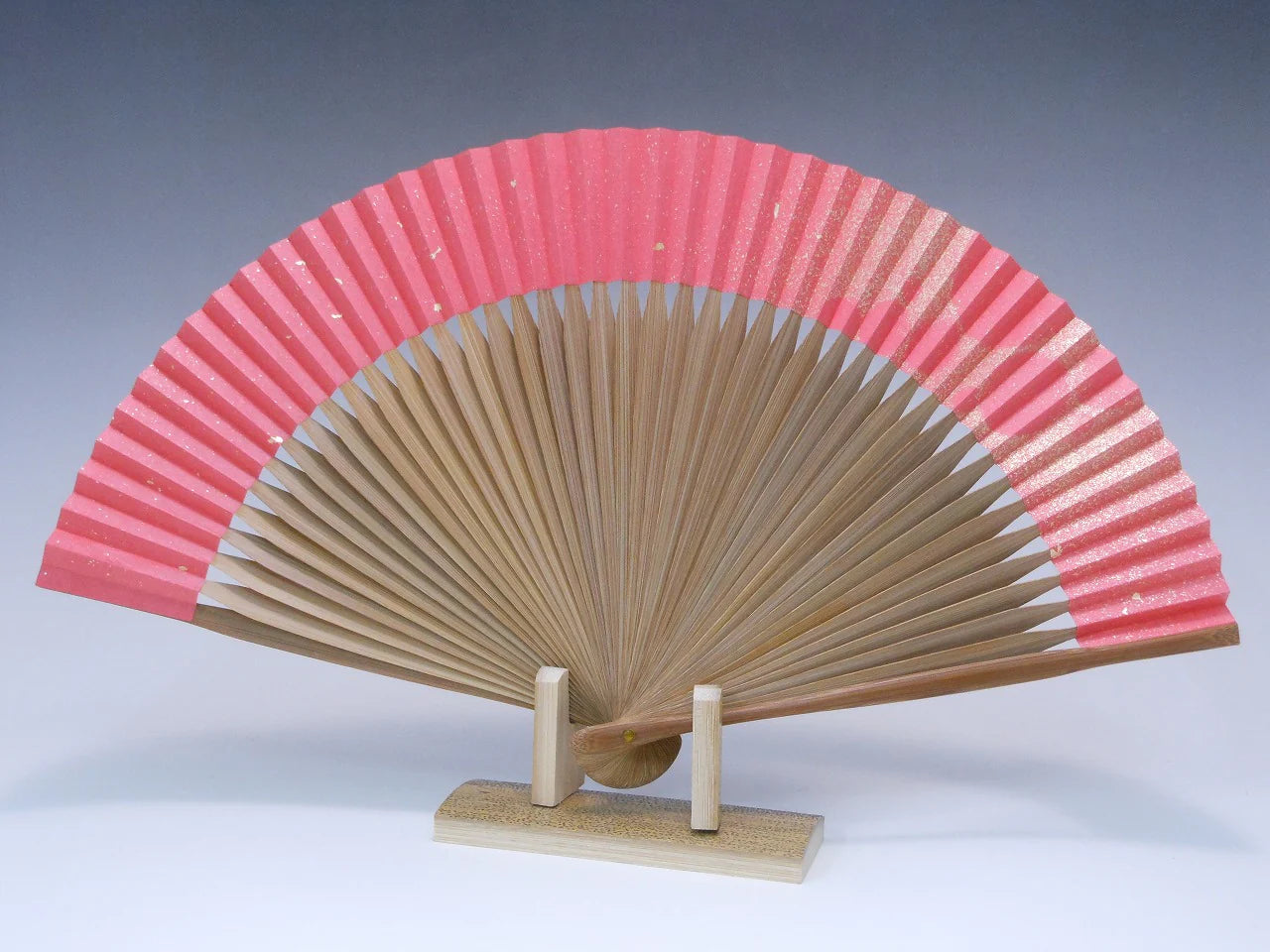 Women's Summer Fan - Hakudō Series - Powder Foil - Coral Color( Yamatake Senpo)