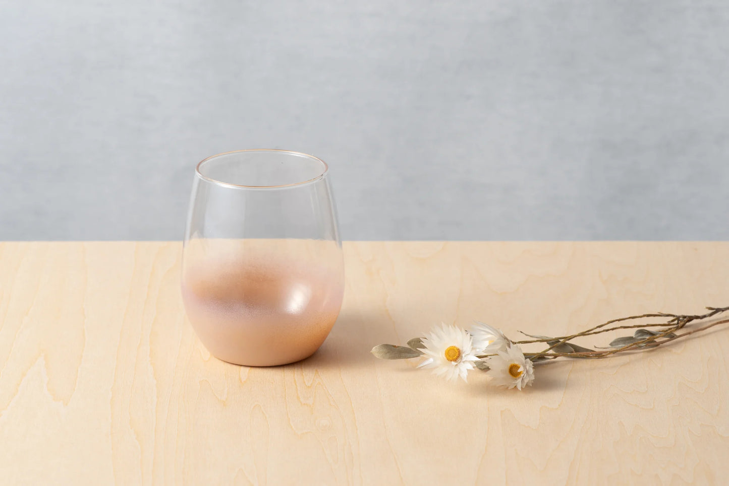 Lacquer Glass 'Hanahiraku' Tumbler Small (White) Lacquer Work