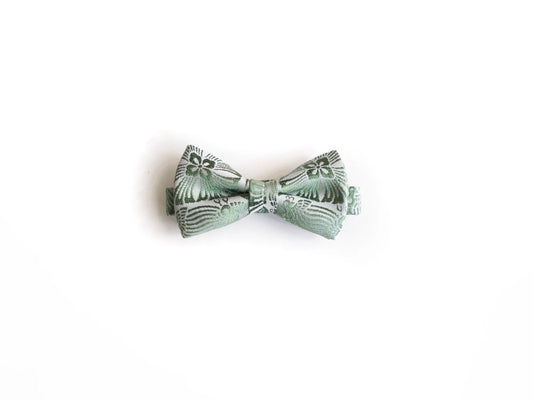 Bow tie - Light Green Bird's Crest Pattern  (Sakai-machi Mikadomae Heishichi)