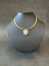 Snowflake (small) necklace - South Sea pearls - (Atelier Hana e)