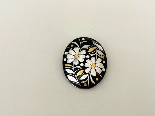 Pendant Brooch: Oval Shape - Cosmos (Nakajima-Zougan)