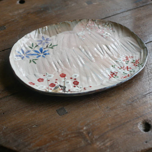 Seasonal Flowers – Oval Plate – Plum, Cherry Blossom, Clematis, Japanese Bush Clover – (Shunzan-gama)